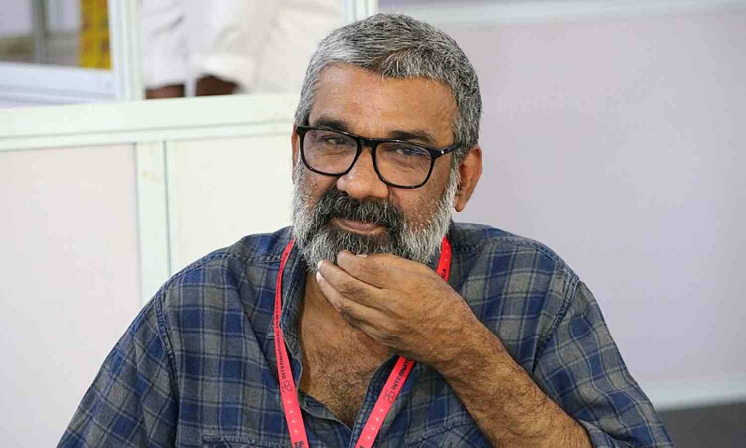 ലൈംഗികാതിക്രമം: രഞ്ജിത്തിനെ പുറത്താക്കണമെന്ന് സ്ത്രീപക്ഷ പ്രവര്ത്തകര് ലൈംഗികാതിക്രമം: രഞ്ജിത്തിനെ പുറത്താക്കണമെന്ന് സ്ത്രീപക്ഷ പ്രവര്ത്തകര്