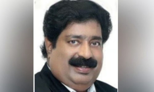 നടിയുടെ ലൈംഗികാരോപണം; കോണ്‍ഗ്രസ് നേതാവ് അഡ്വ. വി എസ് ചന്ദ്രശേഖരന്‍ രാജിവച്ചു