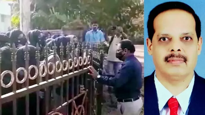 ഹിജാബ് വിവാദത്തിലെ അധ്യാപകന് അവാര്‍ഡ്; വിവാദമായതോടെ തടഞ്ഞ് കര്‍ണാടക സര്‍ക്കാര്‍