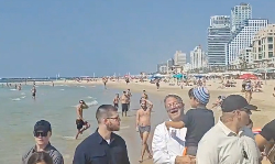 നിങ്ങള്‍ ഒരു കൊലയാളിയാണ്; ബെന്‍ഗ്വിറിനെ ബീച്ചില്‍ നിന്നു പുറത്താക്കി ഇസ്രായേലികള്‍