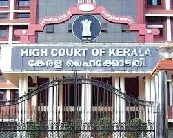 കാഫിർ സ്ക്രീൻ ഷോട്ട് കേസ് : അന്വേഷണം വൈകിക്കരുതെന്ന് ഹൈക്കോടതി കാഫിർ സ്ക്രീൻ ഷോട്ട് കേസ് : അന്വേഷണം വൈകിക്കരുതെന്ന് ഹൈക്കോടതി