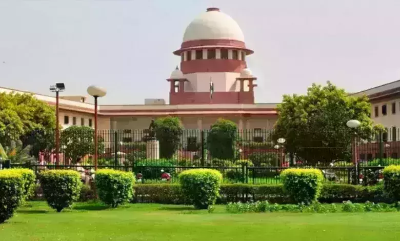 ഹേമാ കമ്മിറ്റി റിപോര്‍ട്ടിലെ പോലിസ് നടപടിക്ക് സ്റ്റേയില്ല