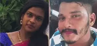 യുവതിയെ കാര് കയറ്റി കൊന്ന കേസ്; പ്രതികളെ കസ്റ്റഡിയില് വിട്ടു യുവതിയെ കാര് കയറ്റി കൊന്ന കേസ്; പ്രതികളെ കസ്റ്റഡിയില് വിട്ടു