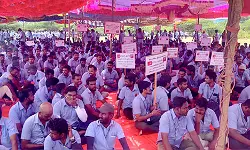 เดธเดพเดเดธเดเต เดเตเดตเดจเดเตเดเดพเดฐเตเดเต เดธเดฎเดฐเด เดชเดคเดฟเดจเดพเดฒเดพเด เดฆเดฟเดตเดธเดคเตเดคเดฟเดฒเตเดเตเดเต; เดตเดฟเดเตเดเต เดตเตเดดเตเดเดฏเตเดเตเดเดฟเดฒเตเดฒเตเดจเตเดจ เดจเดฟเดฒเดชเดพเดเตเดฎเดพเดฏเดฟ เดเดฎเตเดชเดจเดฟ เด
เดงเดฟเดเตเดคเดฐเตโ เดธเดพเดเดธเดเต เดเตเดตเดจเดเตเดเดพเดฐเตเดเต เดธเดฎเดฐเด เดชเดคเดฟเดจเดพเดฒเดพเด เดฆเดฟเดตเดธเดคเตเดคเดฟเดฒเตเดเตเดเต; เดตเดฟเดเตเดเต เดตเตเดดเตเดเดฏเตเดเตเดเดฟเดฒเตเดฒเตเดจเตเดจ เดจเดฟเดฒเดชเดพเดเตเดฎเดพเดฏเดฟ เดเดฎเตเดชเดจเดฟ เด
เดงเดฟเดเตเดคเดฐเตโ