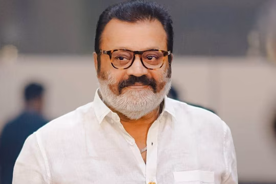 മോട്ടോര്‍ വാഹന ചട്ടത്തിന് എതിര്; സുരേഷ് ഗോപി ആംബുലന്‍സില്‍ പൂരപ്പറമ്പില്‍ എത്തിയതില്‍ പരാതി