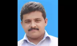 അവധിക്ക് നാട്ടിലെത്തിയ പ്രവാസി ഹൃദയാഘാതത്തെ തുടര്ന്ന് മരണപ്പെട്ടു അവധിക്ക് നാട്ടിലെത്തിയ പ്രവാസി ഹൃദയാഘാതത്തെ തുടര്ന്ന് മരണപ്പെട്ടു