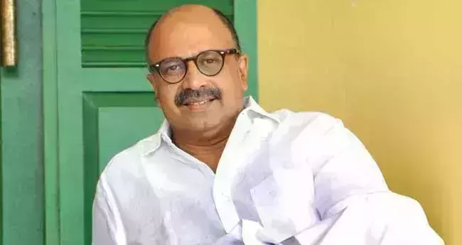 ലൈംഗികാതിക്രമ കേസ്; നടന് സിദ്ദിഖിന് വിദേശത്ത് പോകാന് അനുമതി ലൈംഗികാതിക്രമ കേസ്; നടന് സിദ്ദിഖിന് വിദേശത്ത് പോകാന് അനുമതി