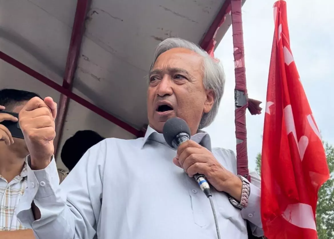 കുല്ഗാമില് സിപിഎം നേതാവ് മുഹമ്മദ് തരിഗാമി മുന്നില്; ജമാഅത്ത് പിന്തുണയുള്ള സ്ഥാനാര്ഥി രണ്ടാം സ്ഥാനത്ത് കുല്ഗാമില് സിപിഎം നേതാവ് മുഹമ്മദ് തരിഗാമി മുന്നില്; ജമാഅത്ത് പിന്തുണയുള്ള സ്ഥാനാര്ഥി രണ്ടാം സ്ഥാനത്ത്