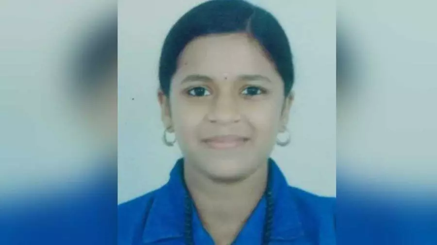 കണ്ണൂരില് പത്താംക്ലാസ് വിദ്യാര്ഥിനിയെ കാണാനില്ല കണ്ണൂരില് പത്താംക്ലാസ് വിദ്യാര്ഥിനിയെ കാണാനില്ല