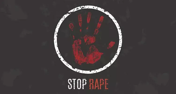 പതിനാറുകാരിയായ ദളിത് പെണ്കുട്ടിയെ ബലാല്സംഗം ചെയ്തു; പ്രതി അറസ്റ്റില് പതിനാറുകാരിയായ ദളിത് പെണ്കുട്ടിയെ ബലാല്സംഗം ചെയ്തു; പ്രതി അറസ്റ്റില്
