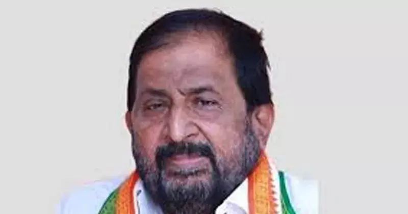 മുതിര്ന്ന കോണ്ഗ്രസ് നേതാവ് ലാല് വര്ഗീസ് കല്പകവാടി അന്തരിച്ചു മുതിര്ന്ന കോണ്ഗ്രസ് നേതാവ് ലാല് വര്ഗീസ് കല്പകവാടി അന്തരിച്ചു