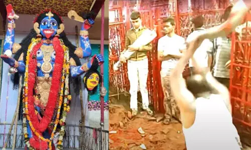 വടക്കേ ഇന്ത്യയും കിഴക്കേ ഇന്ത്യയും തമ്മില് വ്യത്യാസമുണ്ട് കാളിപൂജയിലെ മൃഗബലി തടയാനാവില്ലെന്ന് ഹൈക്കോടതി വടക്കേ ഇന്ത്യയും കിഴക്കേ ഇന്ത്യയും തമ്മില് വ്യത്യാസമുണ്ട് കാളിപൂജയിലെ മൃഗബലി തടയാനാവില്ലെന്ന് ഹൈക്കോടതി