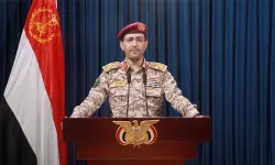 കൊടിയും പേരും മാറ്റിയാലും ഇസ്രായേലി കപ്പലുകളെ ആക്രമിക്കും: യെമന് കൊടിയും പേരും മാറ്റിയാലും ഇസ്രായേലി കപ്പലുകളെ ആക്രമിക്കും: യെമന്