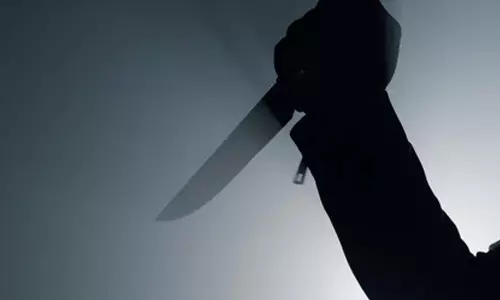 ബസ് സ്റ്റാന്‍ഡില്‍ വിദ്യാര്‍ഥികള്‍ തമ്മില്‍ സംഘര്‍ഷം; ഒരാള്‍ക്ക് കുത്തേറ്റു