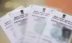 ബീഹാർ വോട്ടർ പട്ടിക പരിഷ്കരണം; ആധാറും റേഷൻ കാർഡും തെളിവായി സ്വീകരിക്കാൻ കഴിയില്ലെന്ന് തിരഞ്ഞെടുപ്പുകമ്മീഷൻ