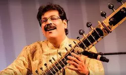 വിദ്യാര്‍ഥിനിയെ പീഡിപ്പിച്ച കേസ്; പ്രശസ്ത ഗായകന്‍ സഞ്ജയ് ചക്രവര്‍ത്തി അറസ്റ്റില്‍