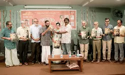 പി എ എം ഹാരിസിന്റെ നിലമ്പൂര്‍ അറ്റ് 1921 പ്രകാശനം ചെയ്തു