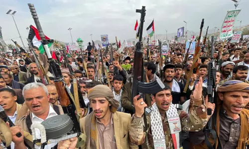 ആരാണ് യെമനിലെ ഹൂത്തികൾ? ആരാണ് യെമനിലെ ഹൂത്തികൾ?