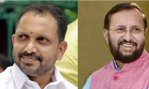 2026 ല് ബിജെപി പാലക്കാട് പിടിക്കും; കെ സുരേന്ദ്രന്റെ രാജിസന്നദ്ധ തള്ളി കേന്ദ്രനേതൃത്വം 2026 ല് ബിജെപി പാലക്കാട് പിടിക്കും; കെ സുരേന്ദ്രന്റെ രാജിസന്നദ്ധ തള്ളി കേന്ദ്രനേതൃത്വം