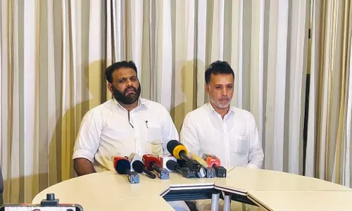 വോട്ട് ബാങ്ക് ലക്ഷ്യം വെച്ച് വര്ഗീയത പ്രചരിപ്പിക്കുന്ന സിപിഎം നിലപാട് അപകടകരം: എസ്ഡിപിഐ വോട്ട് ബാങ്ക് ലക്ഷ്യം വെച്ച് വര്ഗീയത പ്രചരിപ്പിക്കുന്ന സിപിഎം നിലപാട് അപകടകരം: എസ്ഡിപിഐ