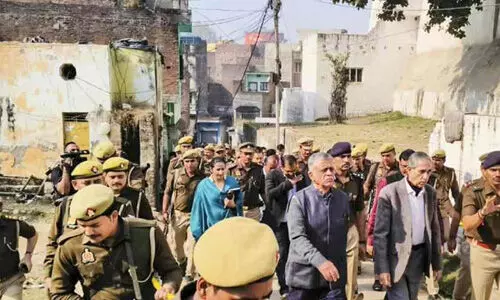 സംഭല് ശാഹീ ജാമിഅ് മസ്ജിദ്: ജുഡീഷ്യല് കമ്മീഷന് അംഗം കടുത്ത ബിജെപി അനുഭാവി; വിശ്വാസമില്ലെന്ന് സമാജ് വാദി പാര്ട്ടി സംഭല് ശാഹീ ജാമിഅ് മസ്ജിദ്: ജുഡീഷ്യല് കമ്മീഷന് അംഗം കടുത്ത ബിജെപി അനുഭാവി; വിശ്വാസമില്ലെന്ന് സമാജ് വാദി പാര്ട്ടി