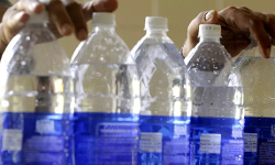 കുപ്പി വെള്ളം ഏറ്റവും അപകട സാധ്യതയുള്ള ഭക്ഷണ വിഭാഗം: ഭക്ഷ്യ സുരക്ഷാവകുപ്പ് കുപ്പി വെള്ളം ഏറ്റവും അപകട സാധ്യതയുള്ള ഭക്ഷണ വിഭാഗം: ഭക്ഷ്യ സുരക്ഷാവകുപ്പ്