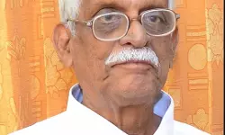 പ്രമുഖ സാഹിത്യകാരനും നിരൂപകനുമായ പ്രൊഫ. എം ആര്‍ ചന്ദ്രശേഖരന്‍ അന്തരിച്ചു