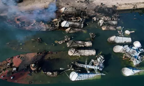 സിറിയയില്‍ ആക്രമണം തുടര്‍ന്ന് ഇസ്രായേല്‍; 80 ശതമാനം സൈനികശേഷിയും ഇല്ലാതാക്കിയെന്ന്