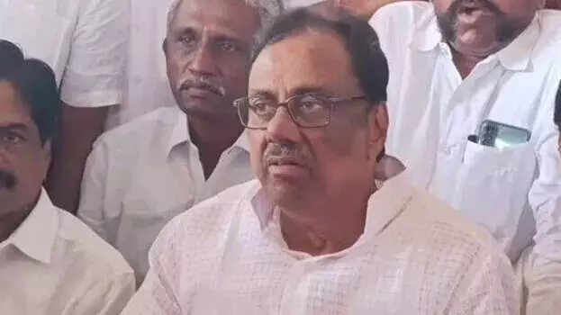 മുതിര്ന്ന കോണ്ഗ്രസ് നേതാവ് ഇ വി കെ എസ് ഇളങ്കോവന് അന്തരിച്ചു മുതിര്ന്ന കോണ്ഗ്രസ് നേതാവ് ഇ വി കെ എസ് ഇളങ്കോവന് അന്തരിച്ചു