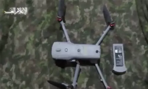 ഗസയില് മെര്ക്കാവ ടാങ്ക് തകര്ത്ത് ഹമാസ്, മൂന്ന് ഡ്രോണുകളും പിടിച്ചെടുത്തു (വീഡിയോ) ഗസയില് മെര്ക്കാവ ടാങ്ക് തകര്ത്ത് ഹമാസ്, മൂന്ന് ഡ്രോണുകളും പിടിച്ചെടുത്തു (വീഡിയോ)