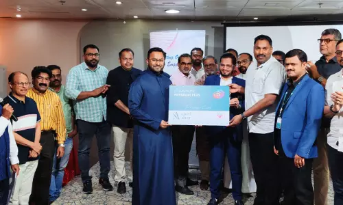 ജിദ്ദ കേരള പൗരാവലിയുടെ കമ്മ്യൂണിറ്റി പ്രീമിയം പ്ലസ് പ്രിവിലേജ് കാര്‍ഡ് വിതരണം ആരംഭിച്ചു