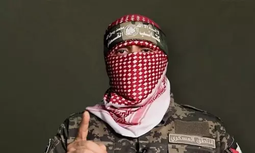 ബന്ദികളെ കൊല്ലാന്‍ ഇസ്രായേല്‍ വ്യോമാക്രമണം നടത്തുന്നു: അബു ഉബൈദ