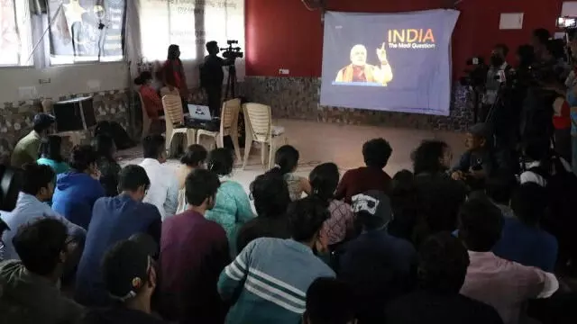 ഇന്ത്യ: ദ മോദി ക്വസ്റ്റ്യൻ പ്രദര്ശിപ്പിക്കാനൊരുങ്ങി ജെഎന്യു വിദ്യാര്ഥികള് ഇന്ത്യ: ദ മോദി ക്വസ്റ്റ്യൻ പ്രദര്ശിപ്പിക്കാനൊരുങ്ങി ജെഎന്യു വിദ്യാര്ഥികള്