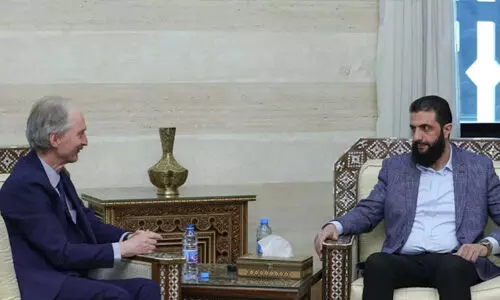 സിറിയയിലെ എല്ലാ സായുധ സംഘങ്ങളെയും നിരായുധീകരിക്കും: അബൂ മുഹമ്മദ് അല് ജൂലാനി സിറിയയിലെ എല്ലാ സായുധ സംഘങ്ങളെയും നിരായുധീകരിക്കും: അബൂ മുഹമ്മദ് അല് ജൂലാനി