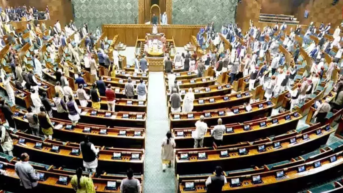 ഒരു രാജ്യം ഒറ്റ തിരഞ്ഞെടുപ്പ്: കെ രാധാകൃഷ്ണന് ജെപിസിയില്; എംപിമാരുടെ എണ്ണം 39 ആക്കി ഒരു രാജ്യം ഒറ്റ തിരഞ്ഞെടുപ്പ്: കെ രാധാകൃഷ്ണന് ജെപിസിയില്; എംപിമാരുടെ എണ്ണം 39 ആക്കി
