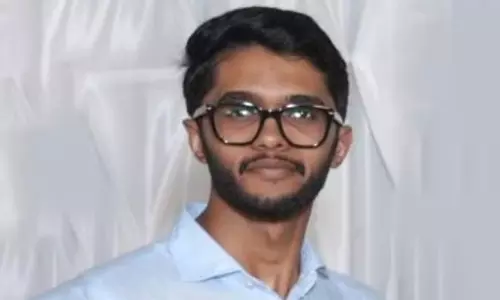 ഹൃദയാഘാതത്തെ തുടര്ന്ന് മലയാളിയായ യുവ എന്ജിനീയര് ദോഹയില് മരിച്ചു ഹൃദയാഘാതത്തെ തുടര്ന്ന് മലയാളിയായ യുവ എന്ജിനീയര് ദോഹയില് മരിച്ചു