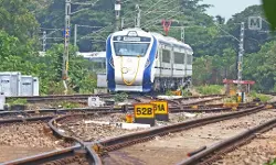 വന്ദേ ഭാരത് ട്രെയിന്‍ തട്ടി സ്ത്രീക്ക് ദാരുണാന്ത്യം