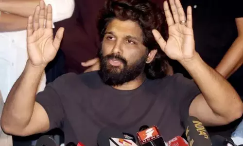 പുഷ്പ 2 റിലീസിനിടെ സ്ത്രീ മരിച്ച സംഭവം: തെലുങ്ക് സിനിമാ വ്യവസായ പ്രതിനിധികള്‍ മുഖ്യമന്ത്രി രേവന്ത് റെഡ്ഡിയെ കാണും