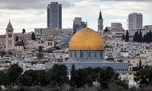 മസ്ജിദുല് അഖ്സ അങ്കണത്തില് അതിക്രമിച്ചു കയറി ജൂത കുടിയേറ്റക്കാര് മസ്ജിദുല് അഖ്സ അങ്കണത്തില് അതിക്രമിച്ചു കയറി ജൂത കുടിയേറ്റക്കാര്