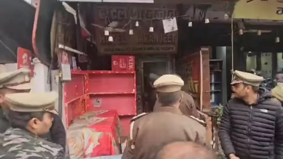 ലക്‌നൗവില്‍ മാതാവിനെയും നാല് സഹോദരിമാരെയും കൊലപ്പെടുത്തി 24കാരന്‍