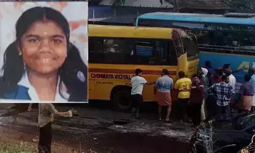 കണ്ണൂരില് സ്കൂള് ബസ് മറിഞ്ഞ അപകടം: ഡ്രൈവറുടെ മാത്രം പിഴവെന്ന് മോട്ടോര് വാഹനവകുപ്പ് കണ്ണൂരില് സ്കൂള് ബസ് മറിഞ്ഞ അപകടം: ഡ്രൈവറുടെ മാത്രം പിഴവെന്ന് മോട്ടോര് വാഹനവകുപ്പ്