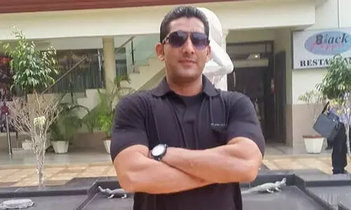 മുസ്ലിം യുവാവിനെ തല്ലിക്കൊന്ന ബജ്റംദ് ദളുകാരെ പിടികൂടാതെ പോലിസ്; പശുക്കശാപ്പ് കേസില് മറ്റൊരു മുസ്ലിം യുവാവ് അറസ്റ്റില് മുസ്ലിം യുവാവിനെ തല്ലിക്കൊന്ന ബജ്റംദ് ദളുകാരെ പിടികൂടാതെ പോലിസ്; പശുക്കശാപ്പ് കേസില് മറ്റൊരു മുസ്ലിം യുവാവ് അറസ്റ്റില്