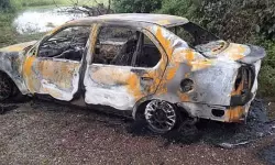 കൊല്ലത്ത് കാര്‍ താഴ്ചയിലേക്ക് മറിഞ്ഞ് കത്തിയ നിലയില്‍; വാഹനത്തിനകത്ത് കത്തിക്കരിഞ്ഞ മൃതദേഹം