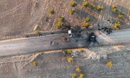 യൂഫ്രട്ടീസ് നദീതീരത്ത് തുര്ക്കി അനുകൂല സംഘടനകളും കുര്ദ് സംഘടനകളും തമ്മില് കനത്ത പോരാട്ടം യൂഫ്രട്ടീസ് നദീതീരത്ത് തുര്ക്കി അനുകൂല സംഘടനകളും കുര്ദ് സംഘടനകളും തമ്മില് കനത്ത പോരാട്ടം