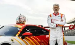 ദുബൈ റേസ് പരിശീലനത്തിനിടെ തമിഴ്നടന് അജിതിന്റെ കാര് അപകടത്തില് പെട്ടു (വീഡിയോ) ദുബൈ റേസ് പരിശീലനത്തിനിടെ തമിഴ്നടന് അജിതിന്റെ കാര് അപകടത്തില് പെട്ടു (വീഡിയോ)