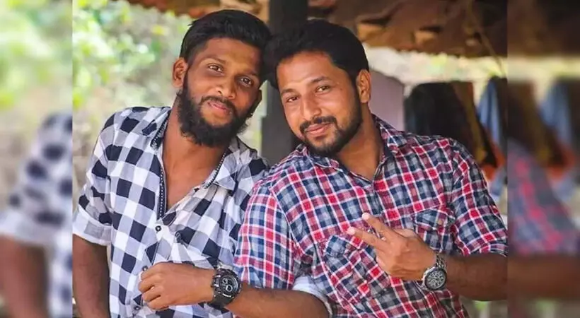 പെരിയ ഇരട്ടക്കൊലക്കേസ്: പ്രധാന പ്രതികളായ സിപിഎം നേതാക്കളുടെ ശിക്ഷ മരവിപ്പിച്ചു പെരിയ ഇരട്ടക്കൊലക്കേസ്: പ്രധാന പ്രതികളായ സിപിഎം നേതാക്കളുടെ ശിക്ഷ മരവിപ്പിച്ചു