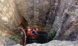 അസം ഖനിയിലെ അപകടം: എട്ട് പേരെ രക്ഷപ്പെടുത്താന്‍ ഊര്‍ജിതശ്രമം