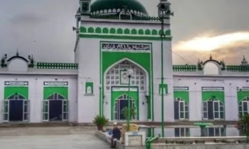 സംഭല്‍ ശാഹീ ജാമിഅ് മസ്ജിദ്; പള്ളിക്കിണര്‍ ശിവക്ഷേത്രത്തിന്റേതാണെന്ന ഉത്തരവിന് സ്റ്റേ