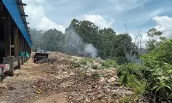 സംസ്ഥാനത്തെ ഹില് സ്റ്റേഷനുകളില് പ്ലാസ്റ്റിക് കുപ്പികള് വിലക്കണം: ഹൈക്കോടതി സംസ്ഥാനത്തെ ഹില് സ്റ്റേഷനുകളില് പ്ലാസ്റ്റിക് കുപ്പികള് വിലക്കണം: ഹൈക്കോടതി