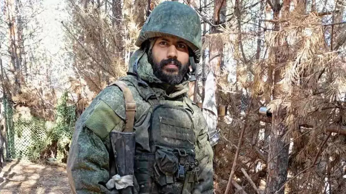 റഷ്യന് കൂലിപ്പട്ടാളത്തിലകപ്പെട്ട മലയാളി കൊല്ലപ്പെട്ടു റഷ്യന് കൂലിപ്പട്ടാളത്തിലകപ്പെട്ട മലയാളി കൊല്ലപ്പെട്ടു